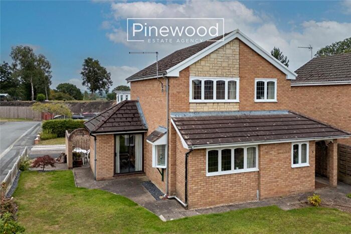 3 Bedroom Detached House For Sale In Eccleston Road, Higher Kinnerton, CH4