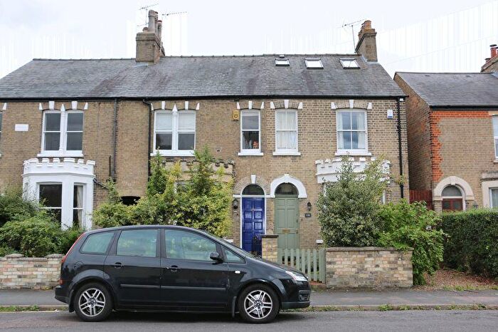 3 Bedroom Terraced House To Rent In Richmond Road, Cambridge, CB4