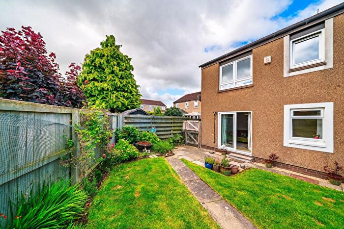 2 Bedroom Flat For Sale In Ormiston Drive, East Calder, EH53