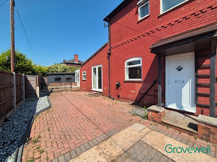 4 Bedroom Semi-Detached House To Rent In Barton Road, Swinton, Manchester, M27