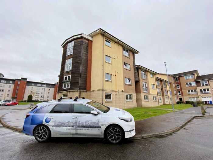 3 Bedroom Flat To Rent In Whitehill Court, Dennistoun, Glasgow, G31