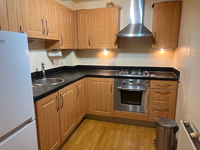 1 Bedroom Flat To Rent In Tarragon Court, Ilford, IG1