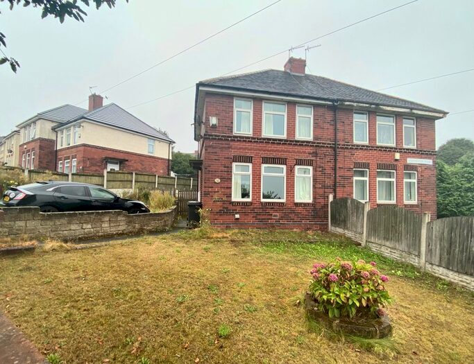 3 Bedroom Semi-Detached House To Rent In Woodrove Avenue, S13