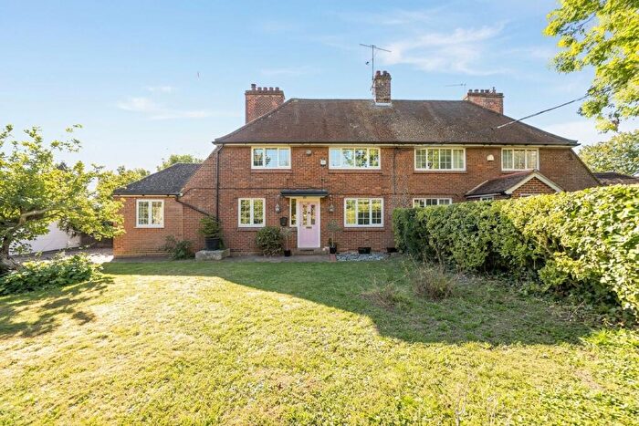 4 Bedroom Semi Detached House For Sale In Holders Road, Amesbury, SP4