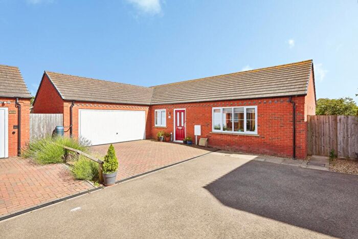3 Bedroom Detached Bungalow For Sale In Mallard Court, Holbeach, PE12