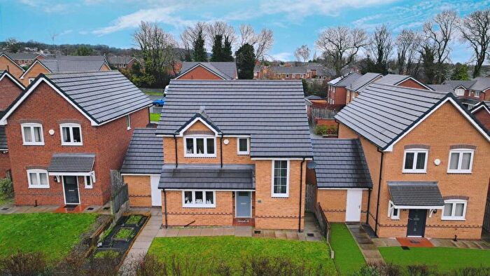3 Bedroom Detached House For Sale In Maes Gwyrdd, Gwersyllt, Wrexham, LL11