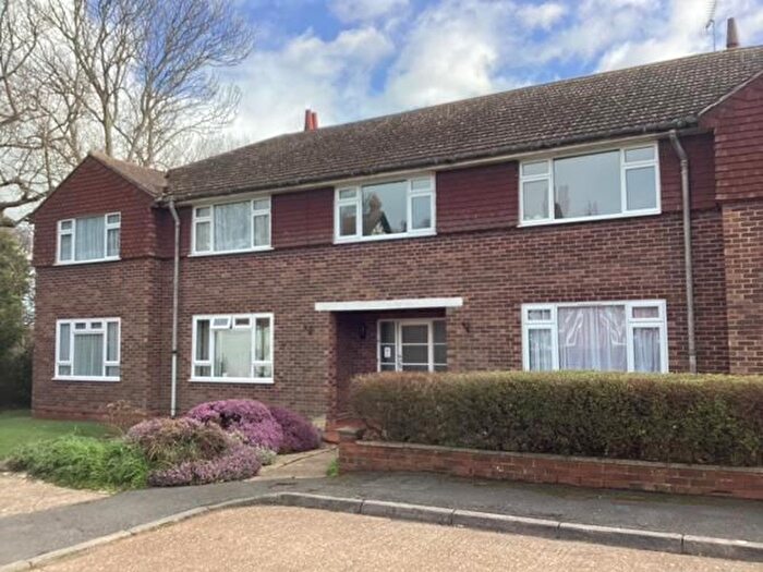 2 Bedroom Flat To Rent In Mayfield Way, Bexhill-On-Sea, TN40