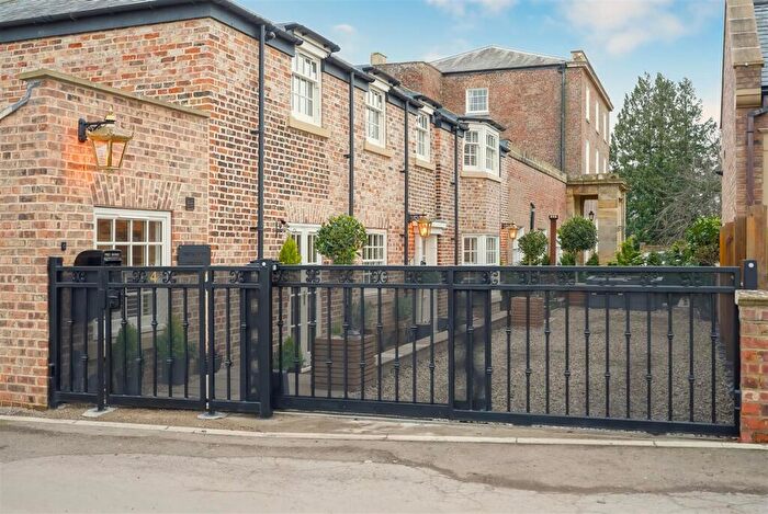 4 Bedroom Terraced House For Sale In Dinsdale Hall, Middleton St. George, Darlington, DL2