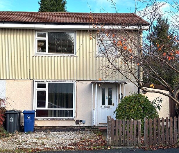 3 Bedroom Semi Detached House For Sale In Meadow Lane, Newcastle, ST5