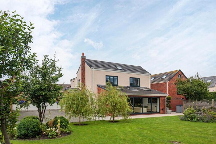 4 Bedroom Detached House For Sale In Front Street & The Porthole, Newbiggin-By-The-Sea, NE64