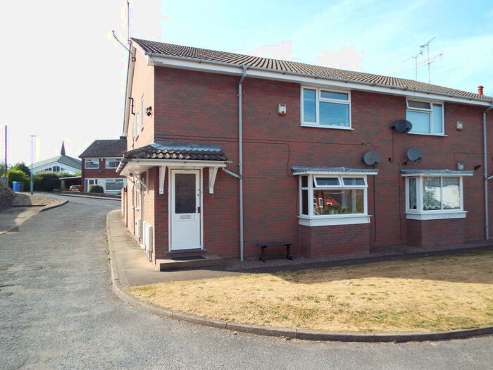 2 Bedroom Flat To Rent In Clumber Court, Warsop, Mansfield, NG20