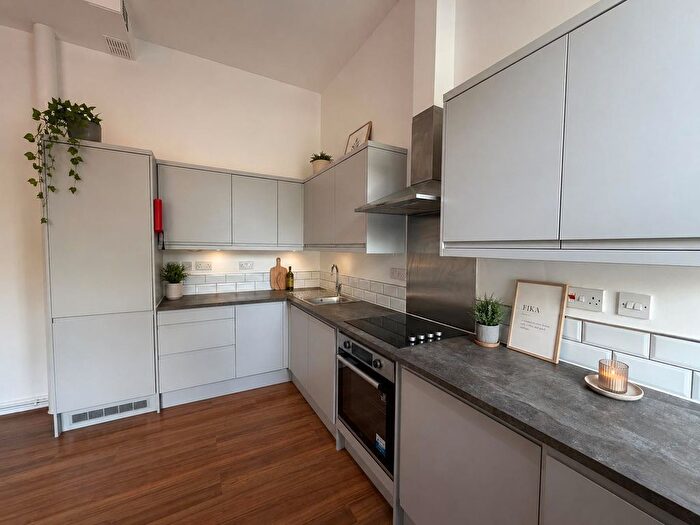 1 Bedroom Flat To Rent In Bullivant Street, Nottingham, NG3