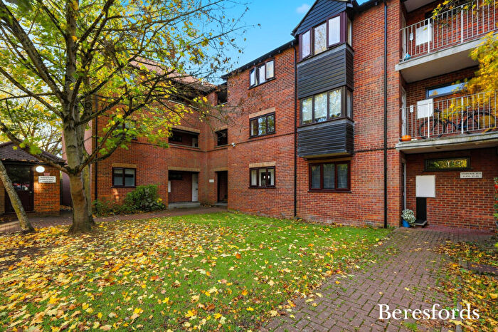 1 Bedroom Apartment For Sale In Haslers Lane, Dunmow, CM6