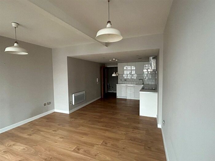 1 Bedroom Flat For Sale In Robert Street, Brighton, BN1 - Photo 3
