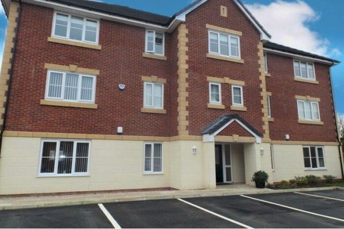 2 Bedroom Flat To Rent In Mccorquodale Gardens, Newton-Le-Willows, WA12