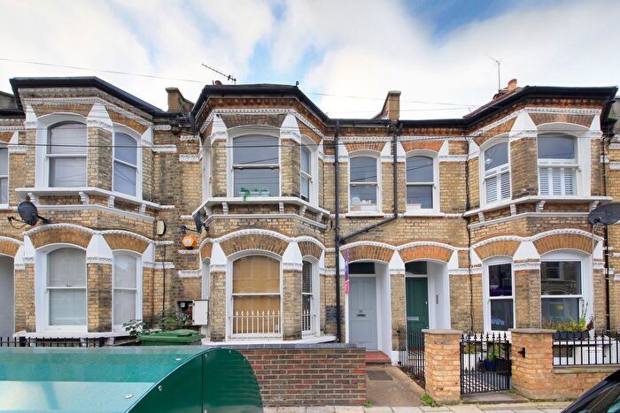 2 Bedroom Terraced House To Rent In Ballater Road, Brixton, SW2