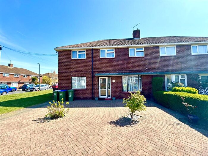 2 Bedroom Maisonette For Sale In Bristow Road, Bexleyheath, DA7