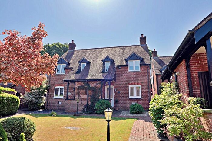 3 Bedroom End Of Terrace House For Sale In Henbury House Gardens, Sturminster Marshall, Wimborne, BH21
