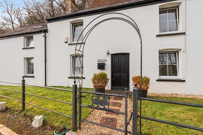 3 Bedroom Detached House For Sale In Parkmill, Swansea, SA3