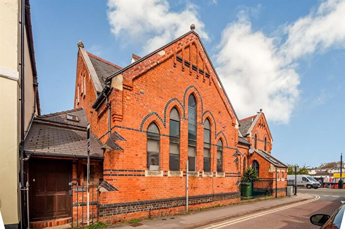 3 Bedroom Flat To Rent In Bennington Street, Cheltenham, GL50