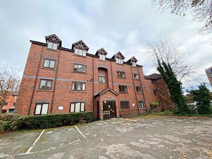 2 Bedroom Flat To Rent In Melville Court, Evans Close, Didsbury, M20