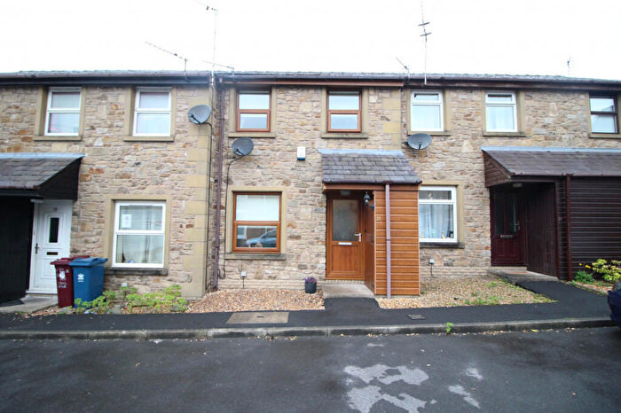 2 Bedroom Terraced House To Rent In Chapel Street, Longridge, PR3