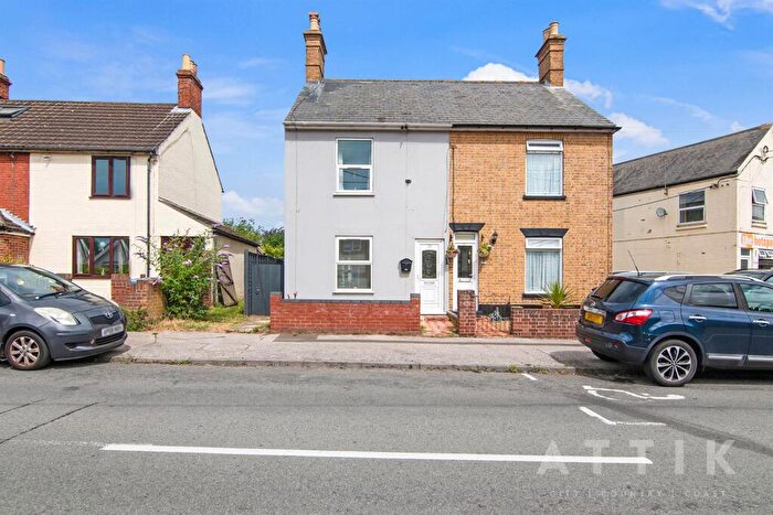 3 Bedroom Semi-Detached House For Sale In Long Road, Lowestoft, NR33