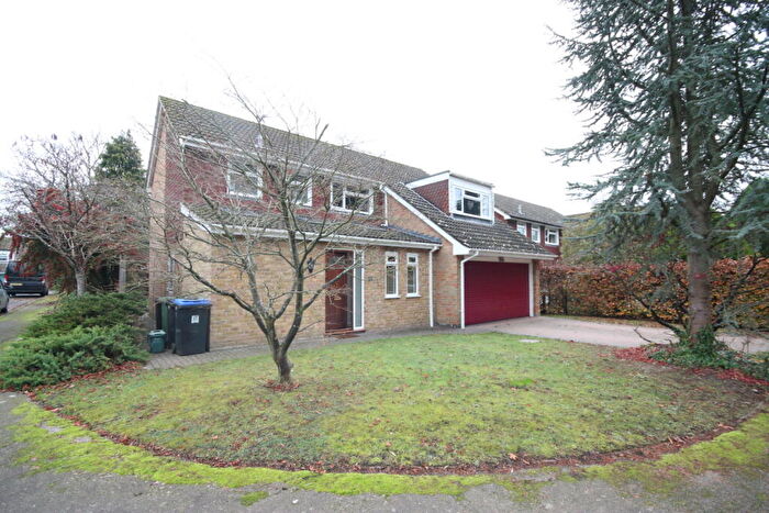 4 Bedroom Detached House For Sale In Mayford, Woking, GU22