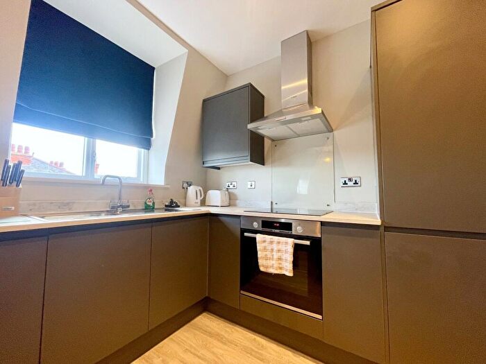 1 Bedroom Flat To Rent In Bold Street, Southport, Merseyside., PR9