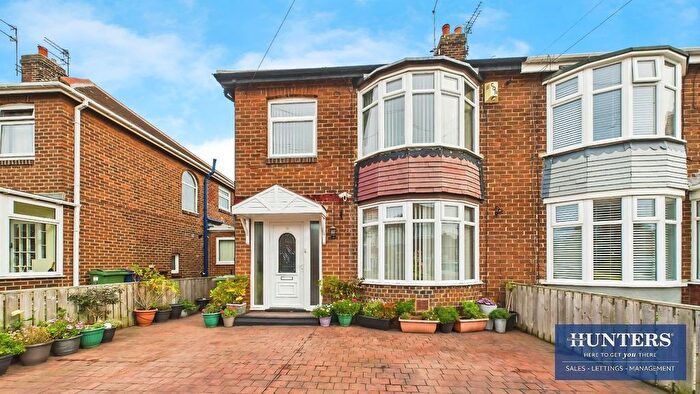 3 Bedroom Semi-detached House For Sale In Folldon Avenue, Fulwell, Sunderland, SR6