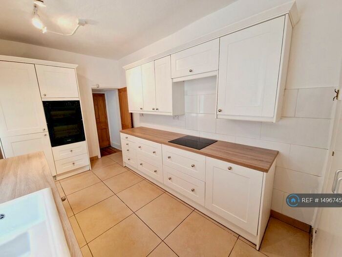 3 Bedroom Terraced House To Rent In Water Street, Manchester, M9