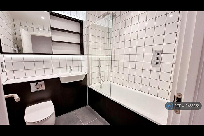 2 Bedroom Flat To Rent In Digbeth One, Birmingham, B12