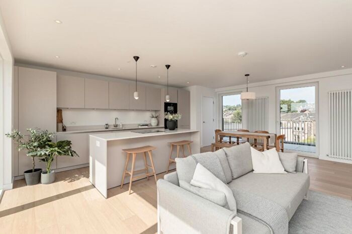 3 Bedroom Apartment For Sale In Plot - Murrayfield Park, Corstorphine Road, Edinburgh, Midlothian, EH12