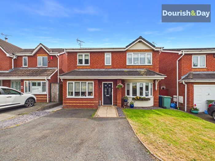 4 Bedroom Detached House For Sale In Sycamore Drive, Hixon, ST18