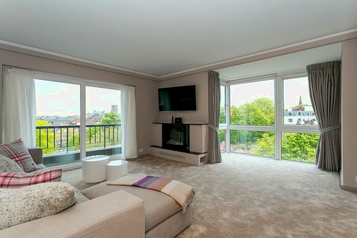 3 Bedroom Flat To Rent In St. Marys Walk, Esplanade Court, HG2
