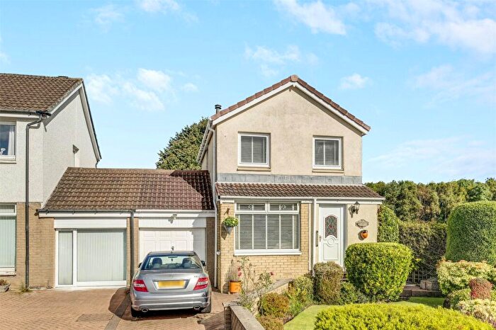 3 Bedroom Detached House For Sale In Inverewe Drive, Deaconsbank, Glasgow, Glasgow City, G46