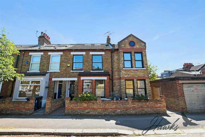 4 Bedroom Terraced House To Rent In Framfield Road, London, W7
