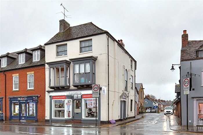 1 Bedroom Flat For Sale In Wincheap, Canterbury, Kent, CT1