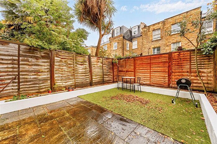 5 Bedroom Terraced House To Rent In Brackenbury Road, London, W6