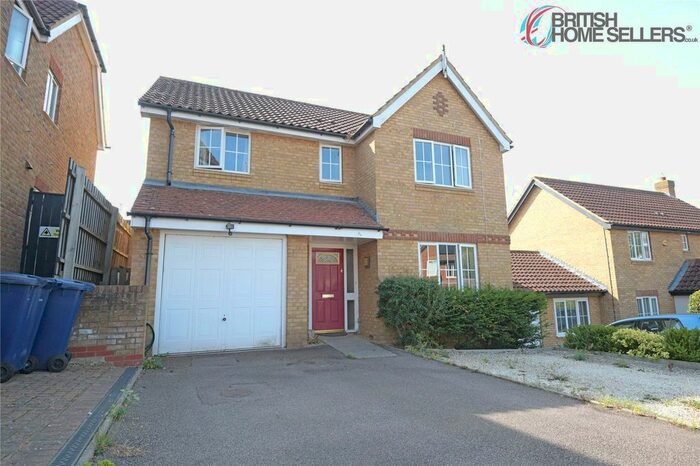 4 Bedroom Detached House For Sale In Wigsted Close, Papworth Everard, Cambridge, Cambridgeshire, CB23