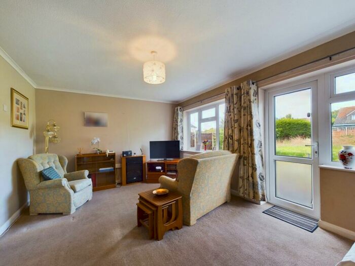 3 Bedroom Detached Bungalow For Sale In Rushmere Crescent, Rushmere