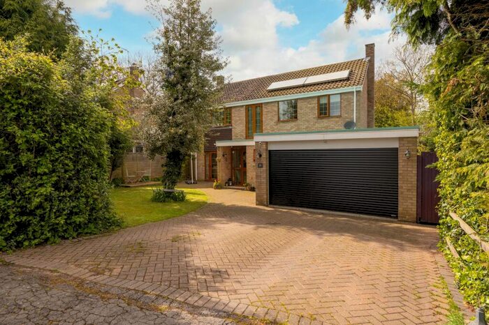 4 Bedroom Detached House For Sale In Marriotts Close, Felmersham, MK43