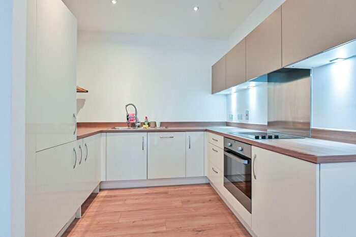 1 Bedroom Flat For Sale In Quebec Way, Canada Water, London, SE16