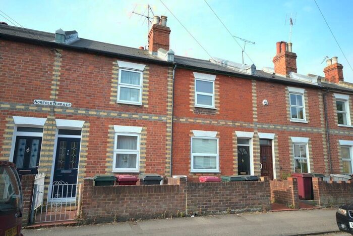 3 Bedroom Terraced House To Rent In Kings Road, Caversham, Reading, RG4