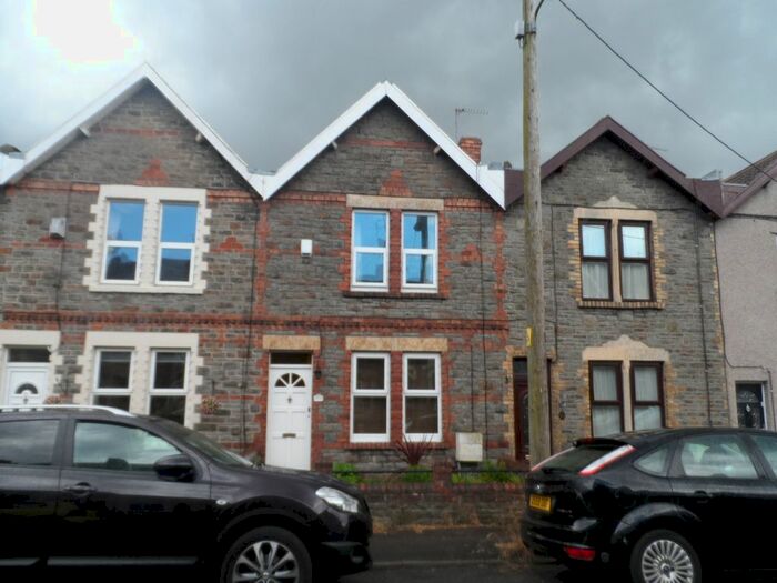 2 Bedroom Terraced House To Rent In Soundwell Road, Kingswood, Bristol, BS15