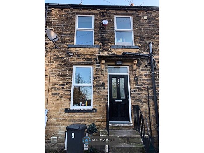 2 Bedroom Terraced House To Rent In Belle Vue Terrace, Guiseley, Leeds, LS20