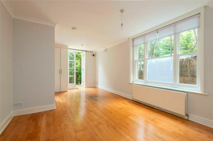 1 Bedroom Flat To Rent In Exeter Road, Mapesbury, NW2