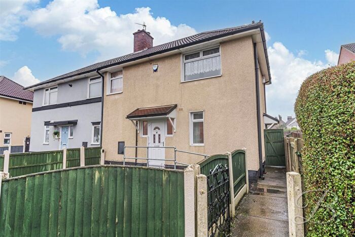 3 Bedroom Semi Detached House For Sale In Bonser Gardens, Sutton-In-Ashfield, NG17