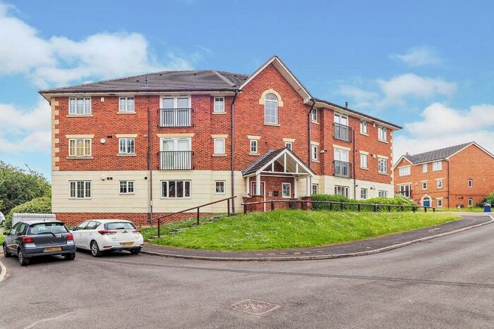 2 Bedroom Flat To Rent In Valley Grove, Lundwood, Barnsley, South Yorkshire, S71