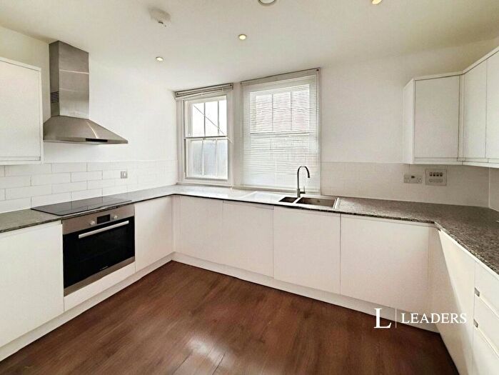 2 Bedroom Flat To Rent In East Street, Brighton, East Sussex, BN1